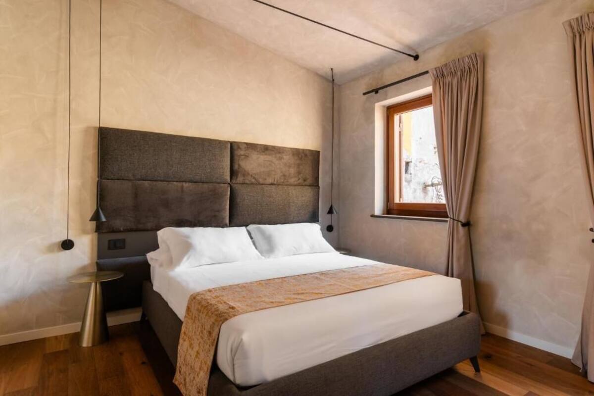 Superior Double Room, City View | Iron/ironing board, free WiFi