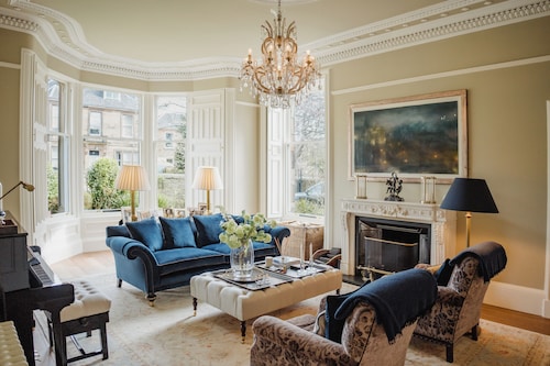 Private and Prestigious Luxury Home