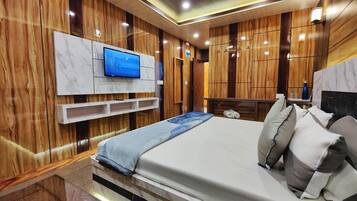 Deluxe Room | Free WiFi