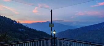 Amar Homestay - Elevate Your Travel 
