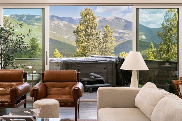 Smart TV, fireplace, table football, computer monitors