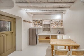 Interior - 
My Secret Mojo 1 - Tranquil stay close to Serifos town and unspoiled beaches (Serifos)