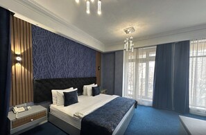 Desk, soundproofing, free WiFi - Amber Hotel (Baku)