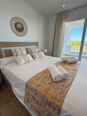 2 Schlafzimmer, Bügeleisen/Bügelbrett, kostenloses WLAN, Bettwäsche