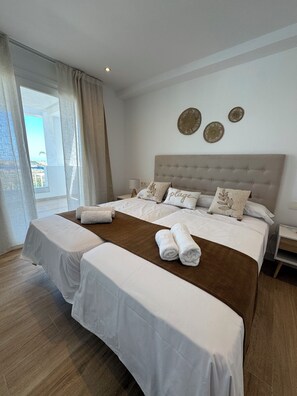 2 habitaciones, tabla de planchar con plancha y wifi gratis 