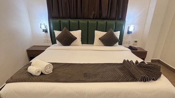 Executive Room | Iron/ironing board (on request), WiFi (free) - The Rivaaj Hotel and Banquets Rohtak (Rohtak)