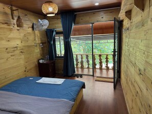 Double Room Single Use, Courtyard View