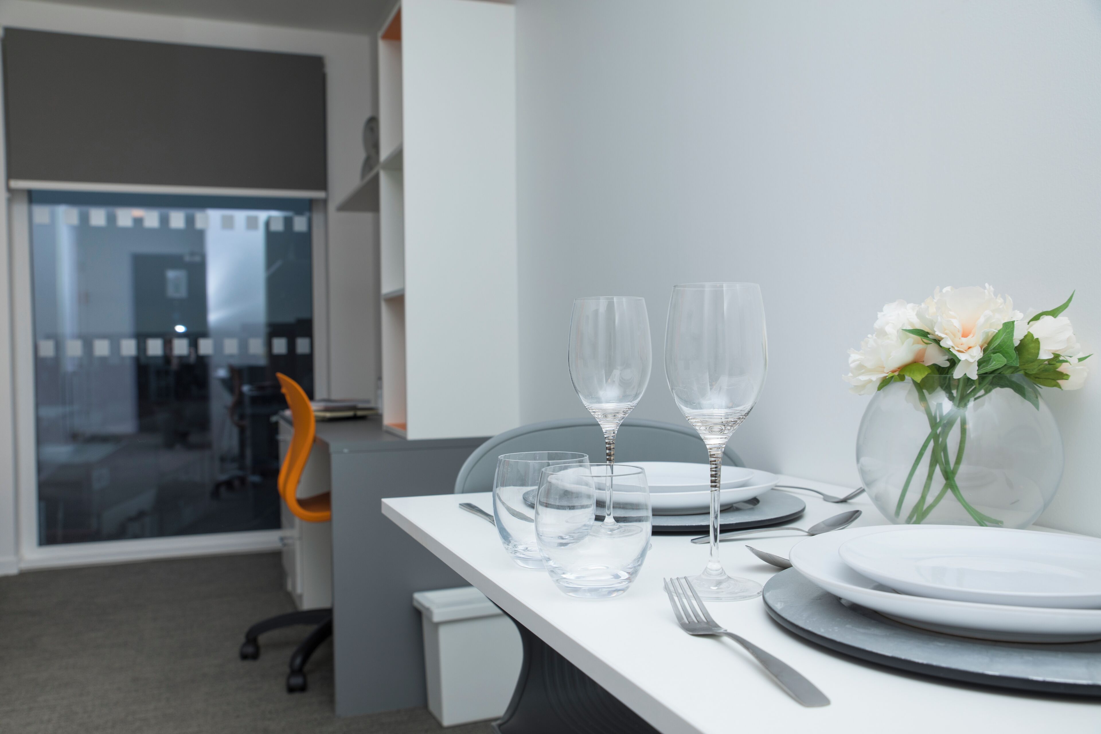 Studio, Non Smoking | In-room dining
