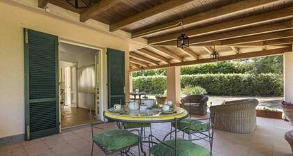 Villa dei Licheni by MMega