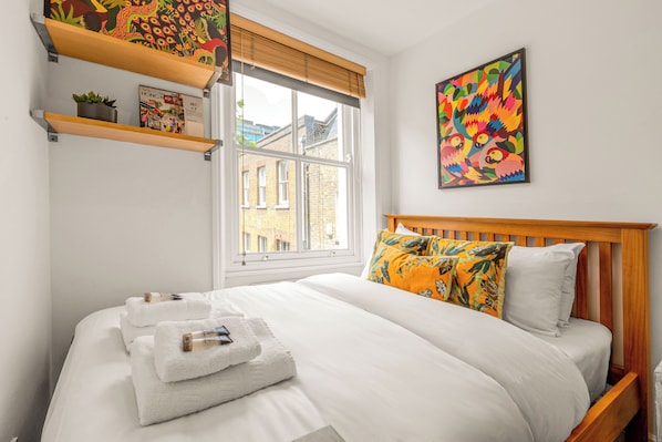 1 chambre, fer et planche à repasser, Wi-Fi gratuit, draps fournis