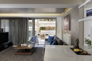 Superior Apartment with City View | Stofa