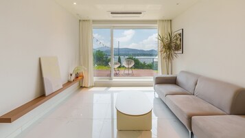 基础客房, 1 间卧室 (B,1st Floor (River View /BBQ)) | 1 多间卧室、免费 WiFi