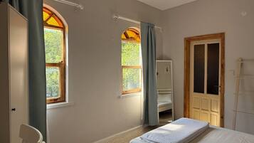 Comfort Room, Garden View | Desk, laptop workspace, free WiFi