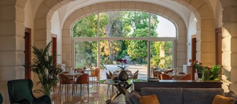 Lavilla Suite & Relax