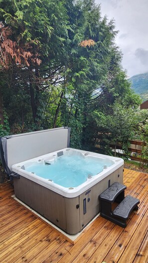 Bain à remous extérieur