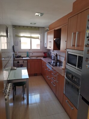 Microwave, oven, stovetop, dishwasher