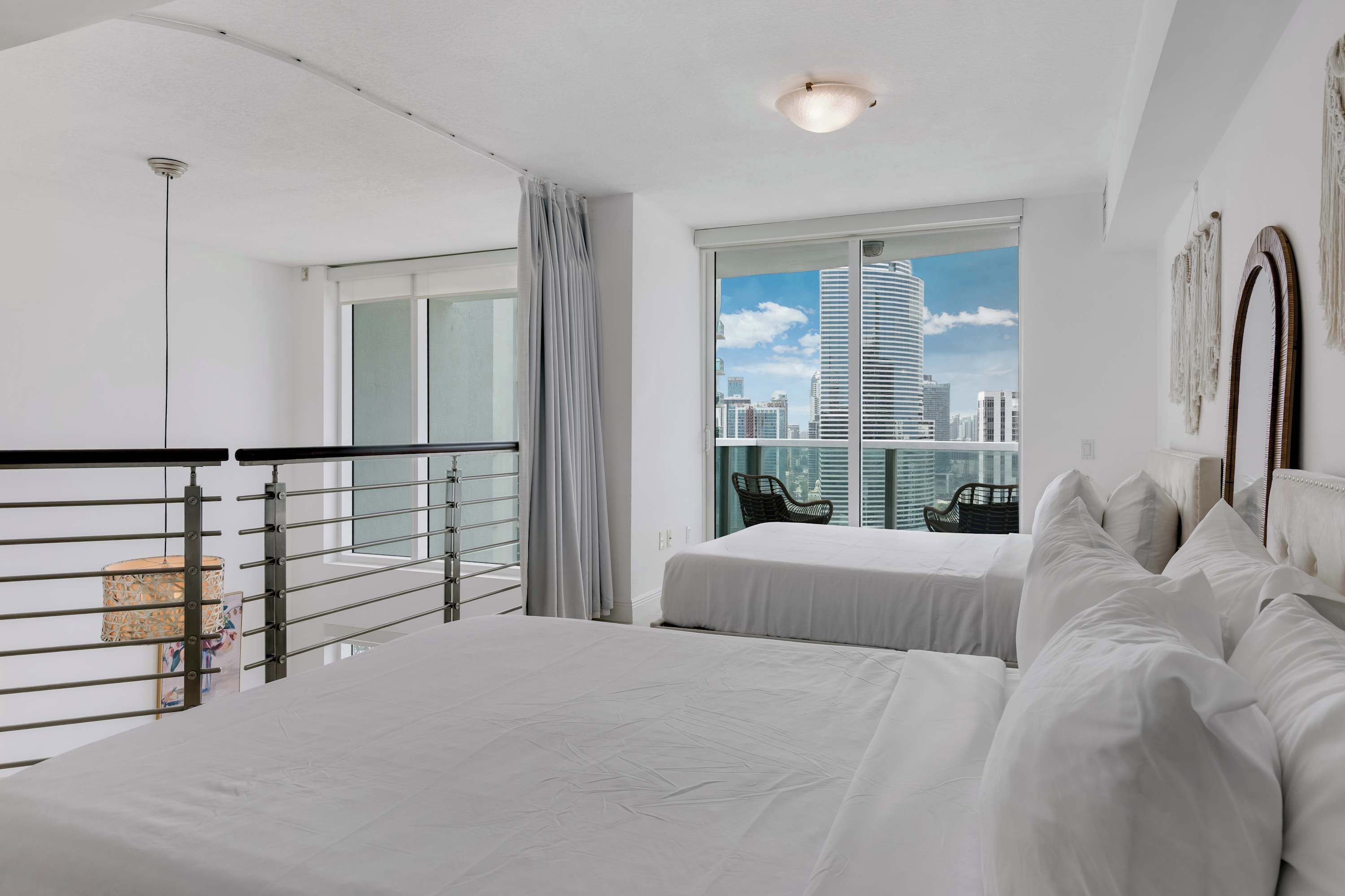 2 bedrooms, desk, iron/ironing board, WiFi