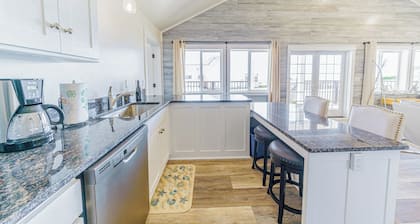 4 Waterfront Houses in 1:  "Scopa" + "Selah" + "Seaview" + "SeaSong"