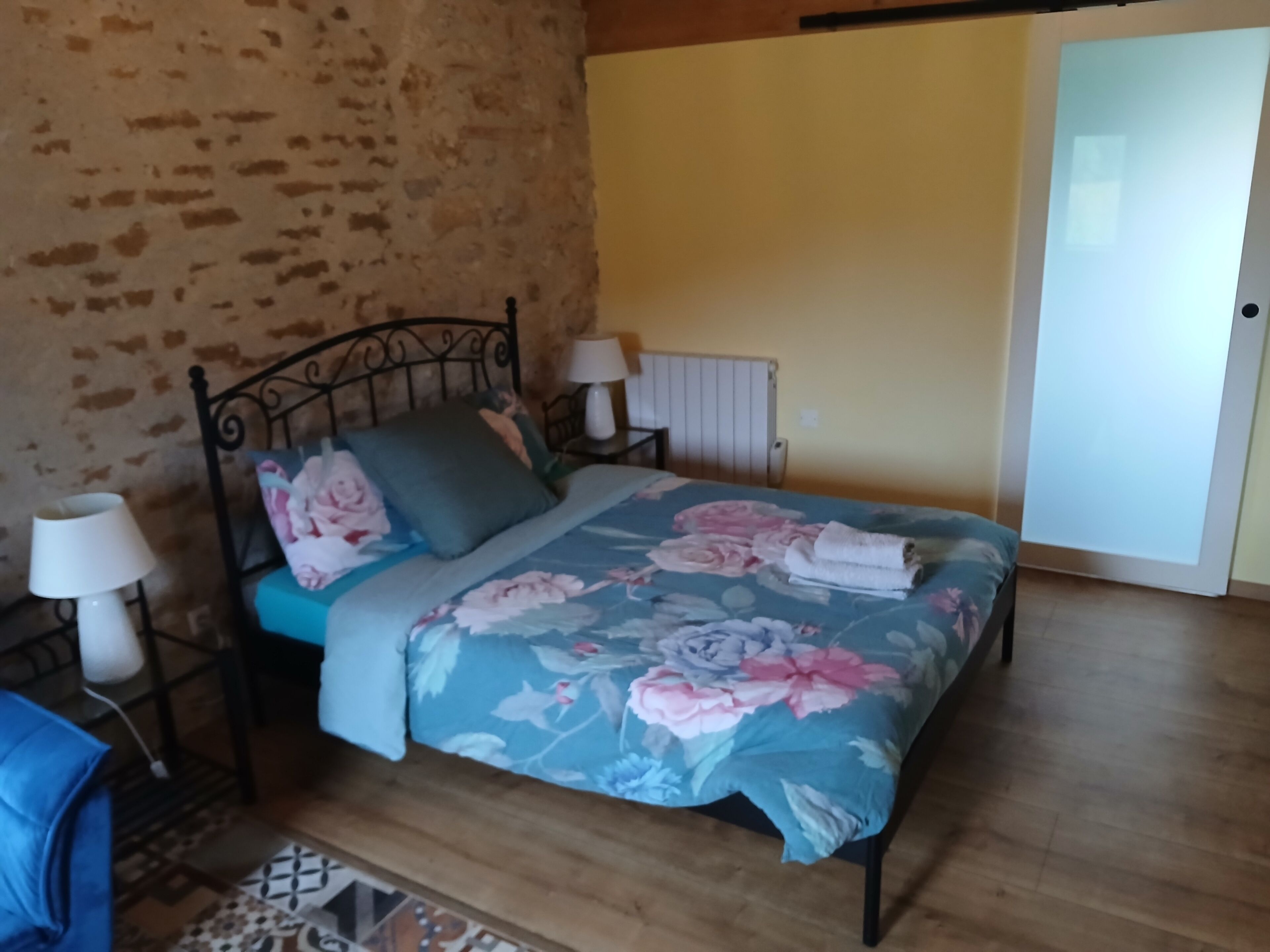 2 slaapkamers, wifi, beddengoed