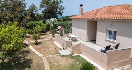 To Pournari Beachside Garden House