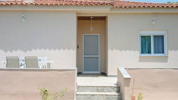 Family House, Multiple Bedrooms (To Pournari Beachside Garden House) | Exterior