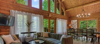 Log Cabin, Hot tub, near Tremblant