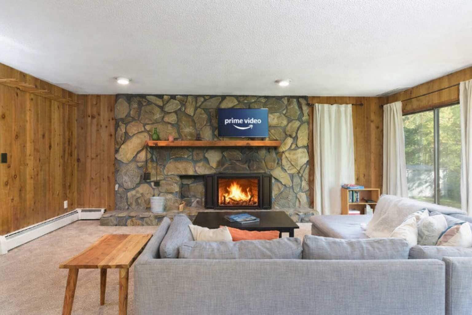 TV, fireplace, offices