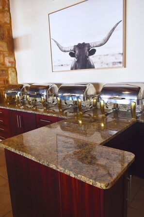 Food court - Bergwood Inn (Groot Brakrivier)