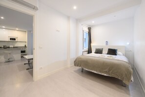 1 chambre, fer et planche à repasser, Wi-Fi gratuit