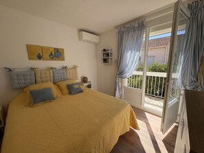 2 bedrooms