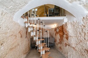 Interior - La Grotta del Relax by Rentbeat  (Ostuni)