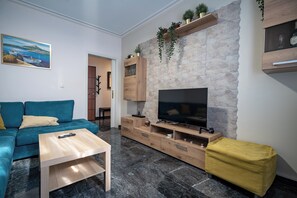 Living area - Athens Vibe Apartment – Gazi by ΜΡS (Athina)