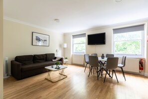 Leilighet, eget bad | Lounge