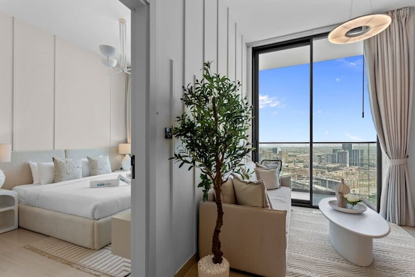 1 Schlafzimmer, Schreibtisch, Bügeleisen/Bügelbrett, Reisekinderbett