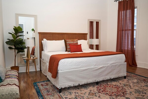 3 bedrooms, desk, iron/ironing board, free WiFi - This house is a 3 bedroom(s), 3 bathrooms, located in Atlanta, GA. (Atlanta)