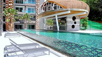 Alberca al aire libre