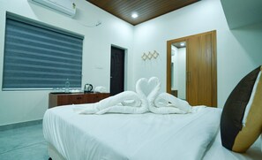 4 Schlafzimmer, WLAN, Bettwäsche