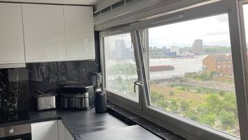 Micro-ondas, fogão, cooktop, lava-louças
