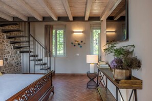 Habitación doble Deluxe | Caja de seguridad en la habitación, cortinas blackout y wifi gratis 