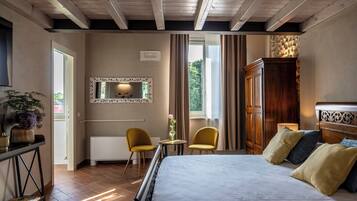 Coffres-forts dans les chambres, rideaux occultants, Wi-Fi gratuit