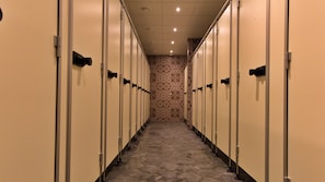Quarto solteiro | Banheiro | Toalhas de banho