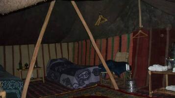 Lều Superior, quang cảnh núi | Truy cập Internet không dây miễn phí, bộ trải giường