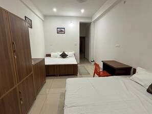 Family Quadruple Room | Free WiFi