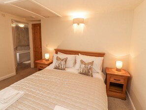 Cottage | 4 camere, con stile personalizzato, con arredamento individuale
