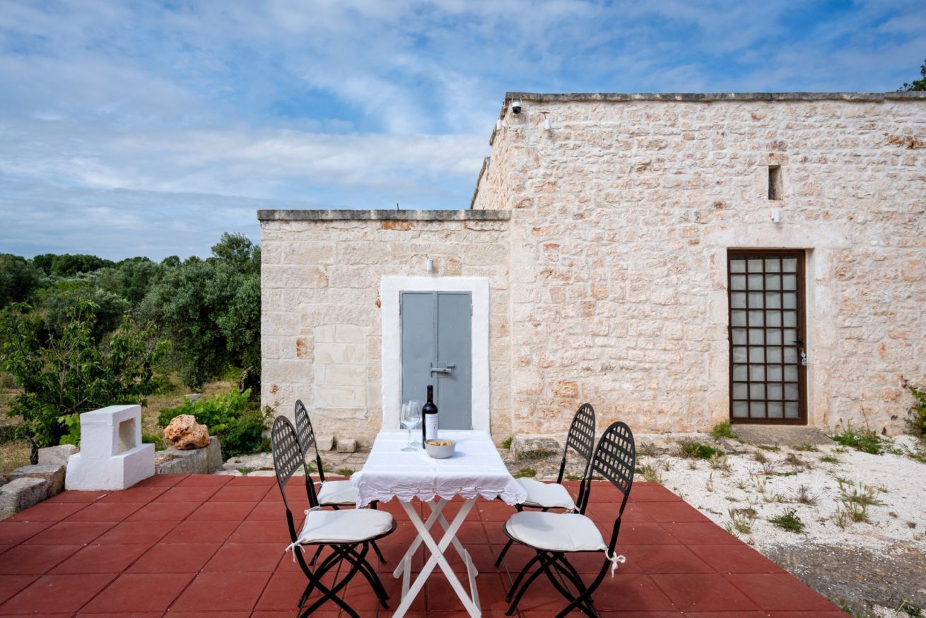 屋外ダイニングエリア