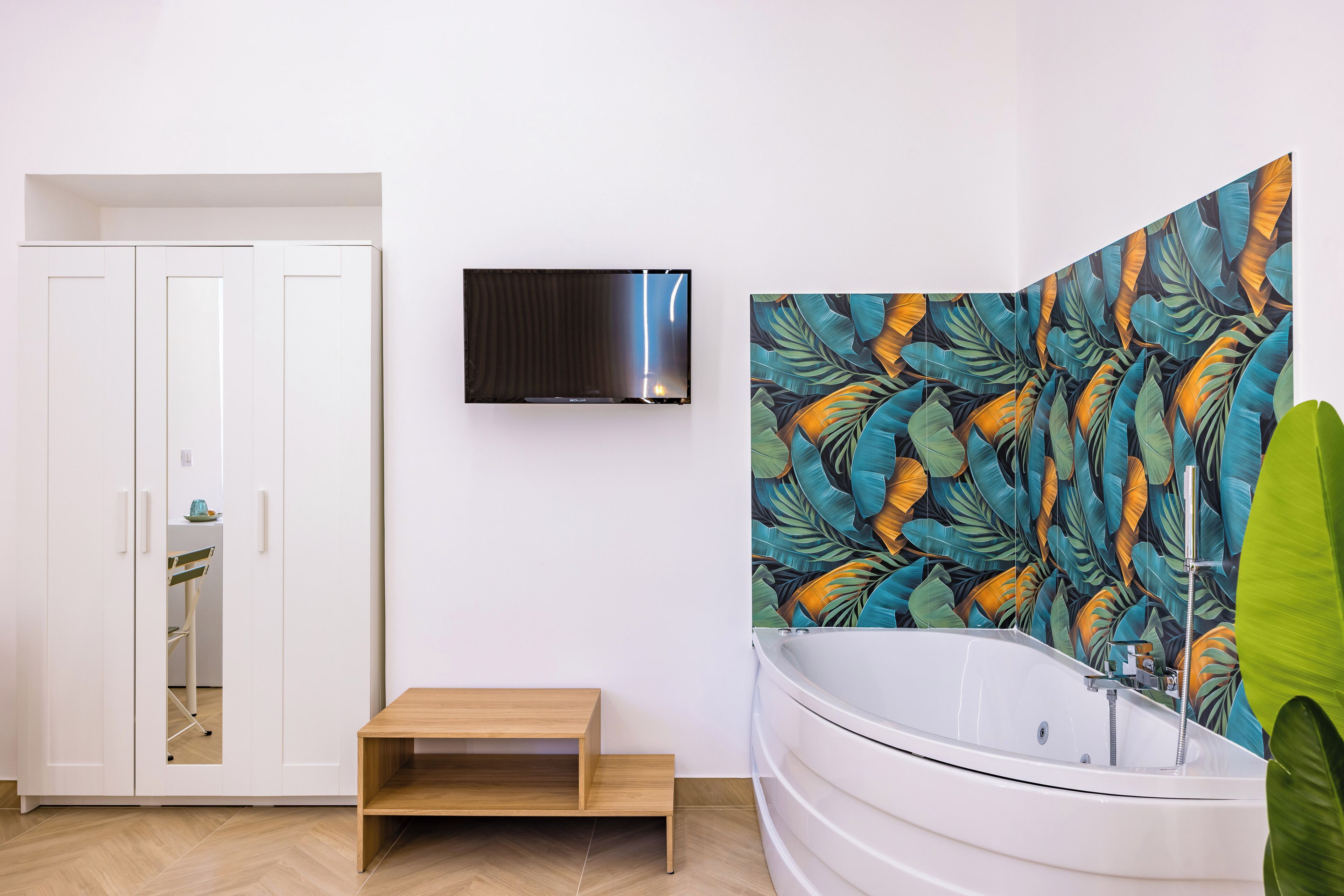 Photo - Essentia Home