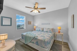 5 chambres, fer et planche à repasser, lit parapluie, Wi-Fi