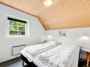 6 bedrooms, Internet