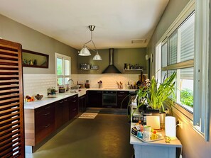 Microwave, oven, dishwasher