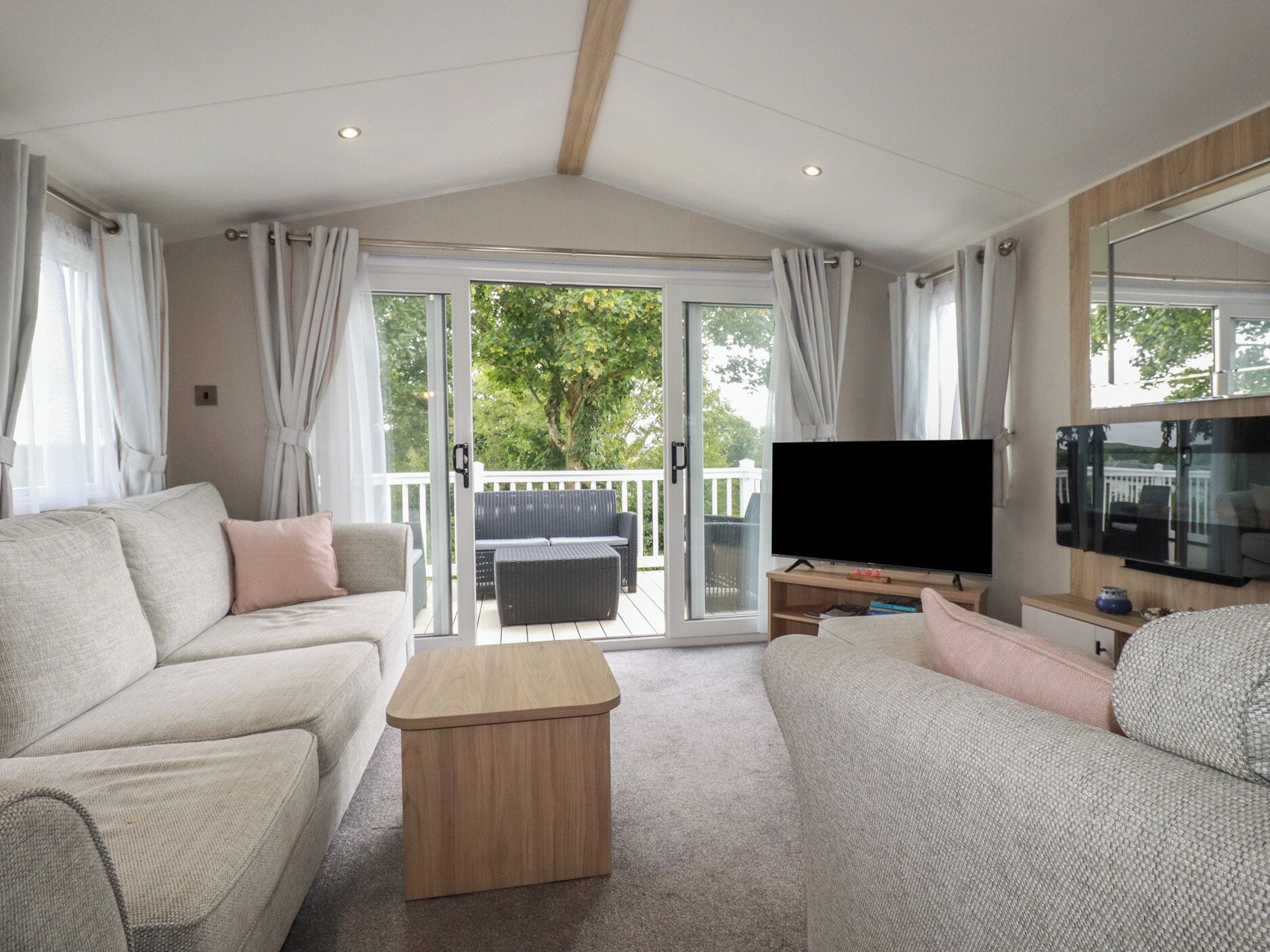 Cottage | Living area